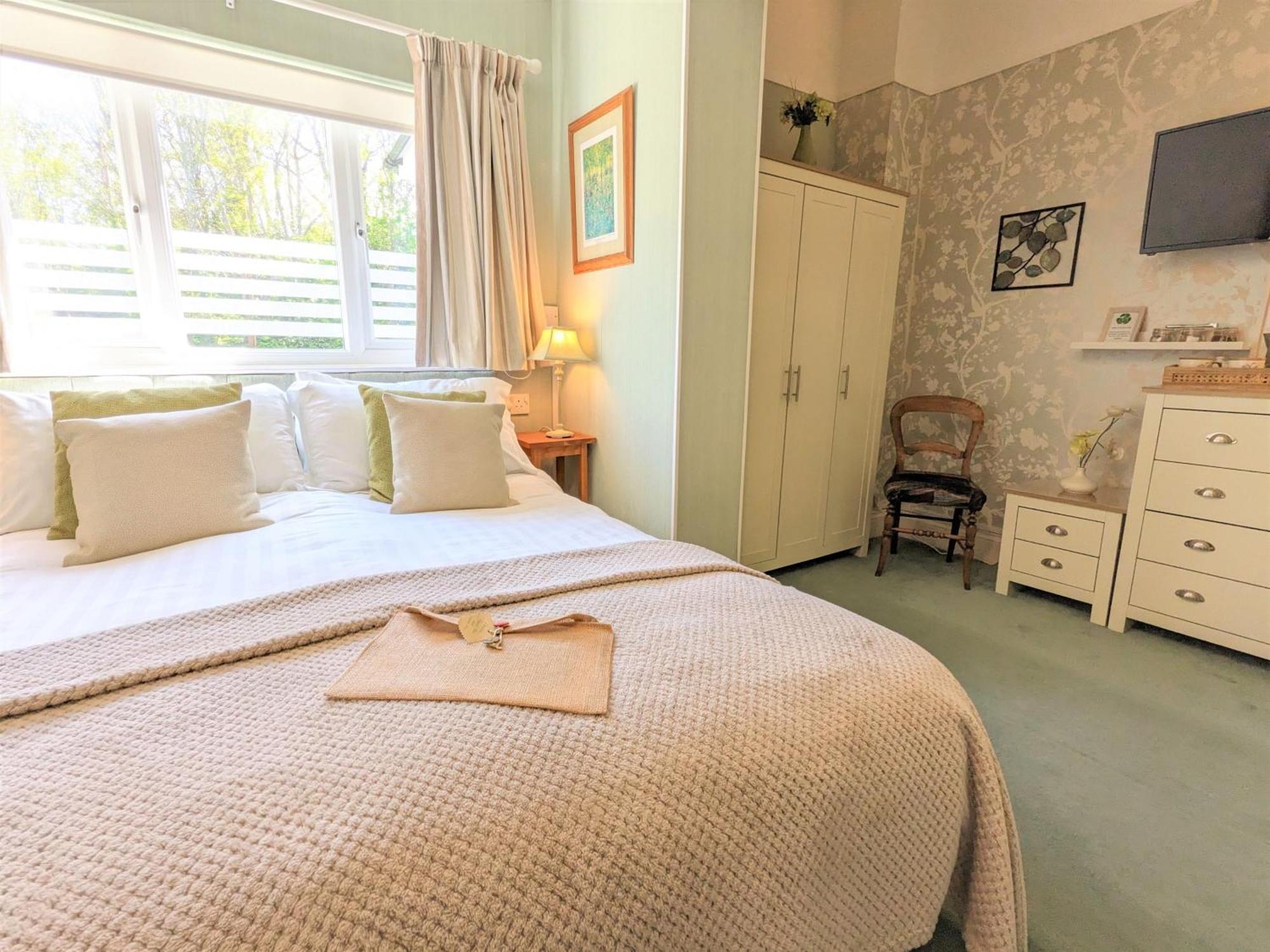 Foxhills Villa Shanklin Exteriör bild